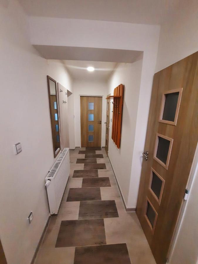 Apartmán Sen Petrov Exterior foto